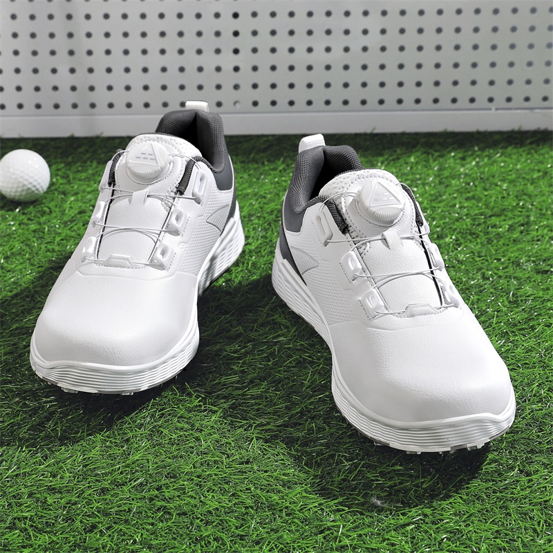 Chaussures de golf pour hommes - Golf Equipment Brands avis et prix